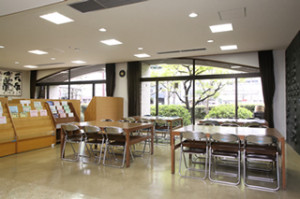 図書閲覧・活動コーナー